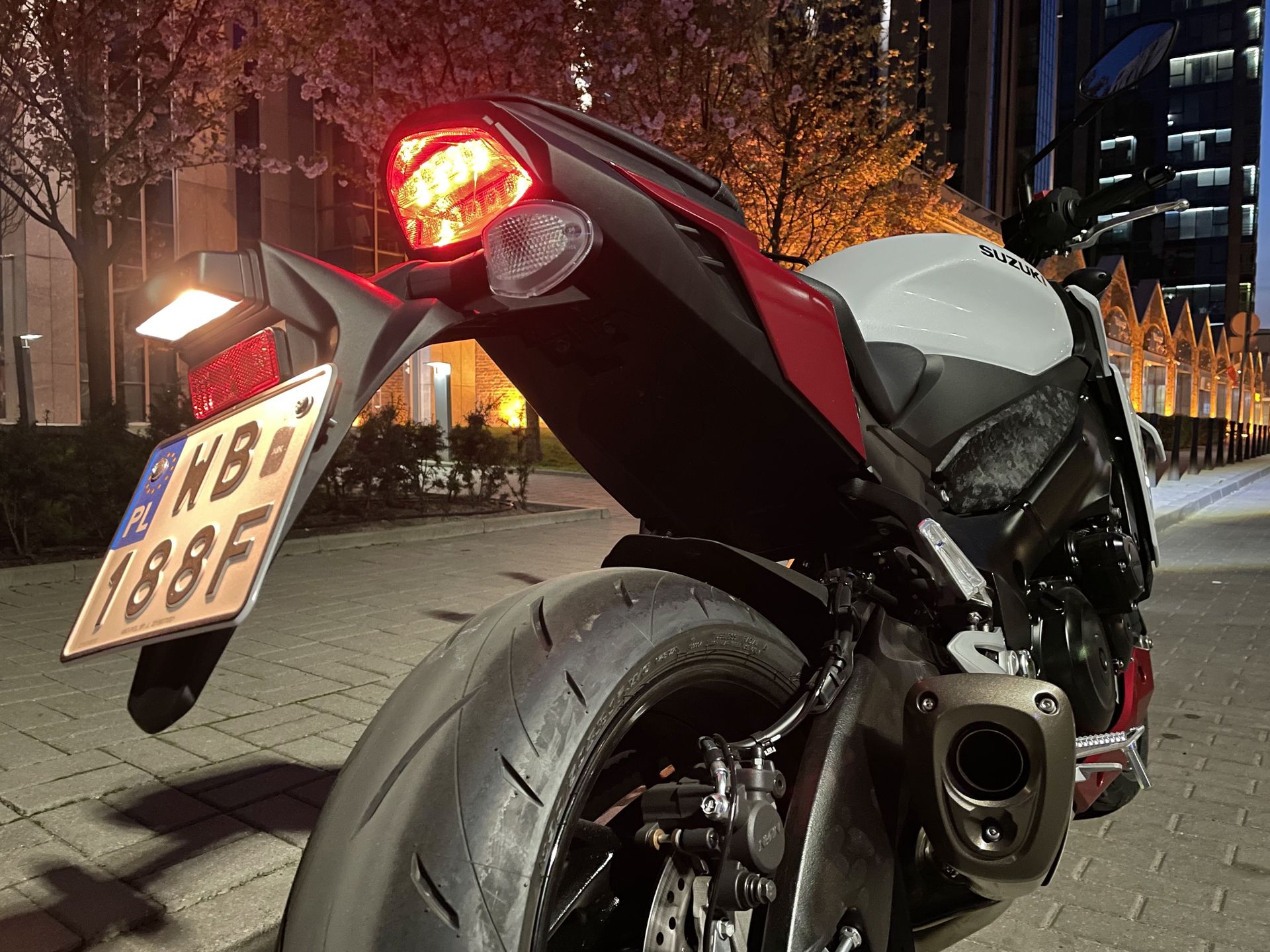 Suzuki GSX-S950