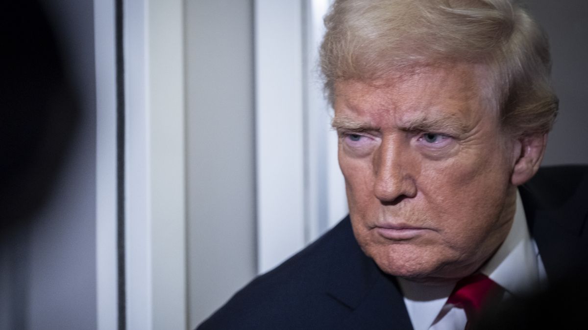 Donald Trump naciska na Wenezuelę. Ekspert wskazuje cel