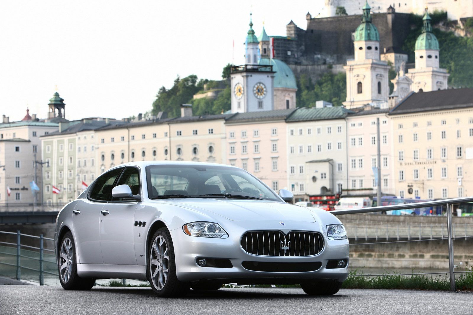Maserati-Quattroporte