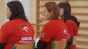 ORLEN stawia na bezpieczeństwo dzieci. Wyjątkowe warsztaty w szkole w Dobrzykowie