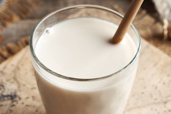 Najlepsze na mocne kości i stawy. Spróbuj zamiast mleka od krowy