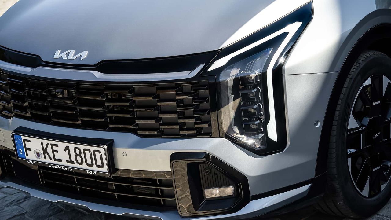Kia Sportage po liftingu wjeżdża do Europy. Co się zmieniło?