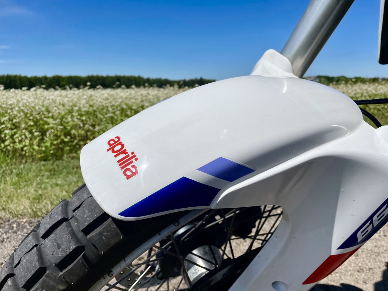 Aprilia Tuareg 660