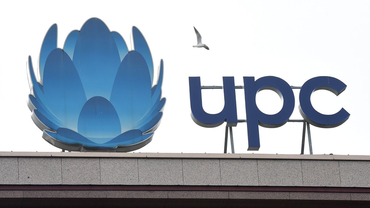 Logo UPCRadek Pietruszkaakcje, kabl�wka, kupno, Liberty Global, logo, multimedia polska, operator kablowy, przedwst�pna, przej�cie, siedziba, telewizja kablowa, transakcja, umowa, upc polska, zakup