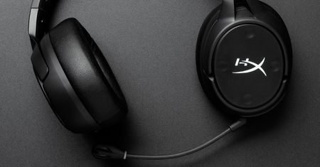 HyperX Cloud Flight S – indukcyjne ładowanie w słuchawkach dla graczy