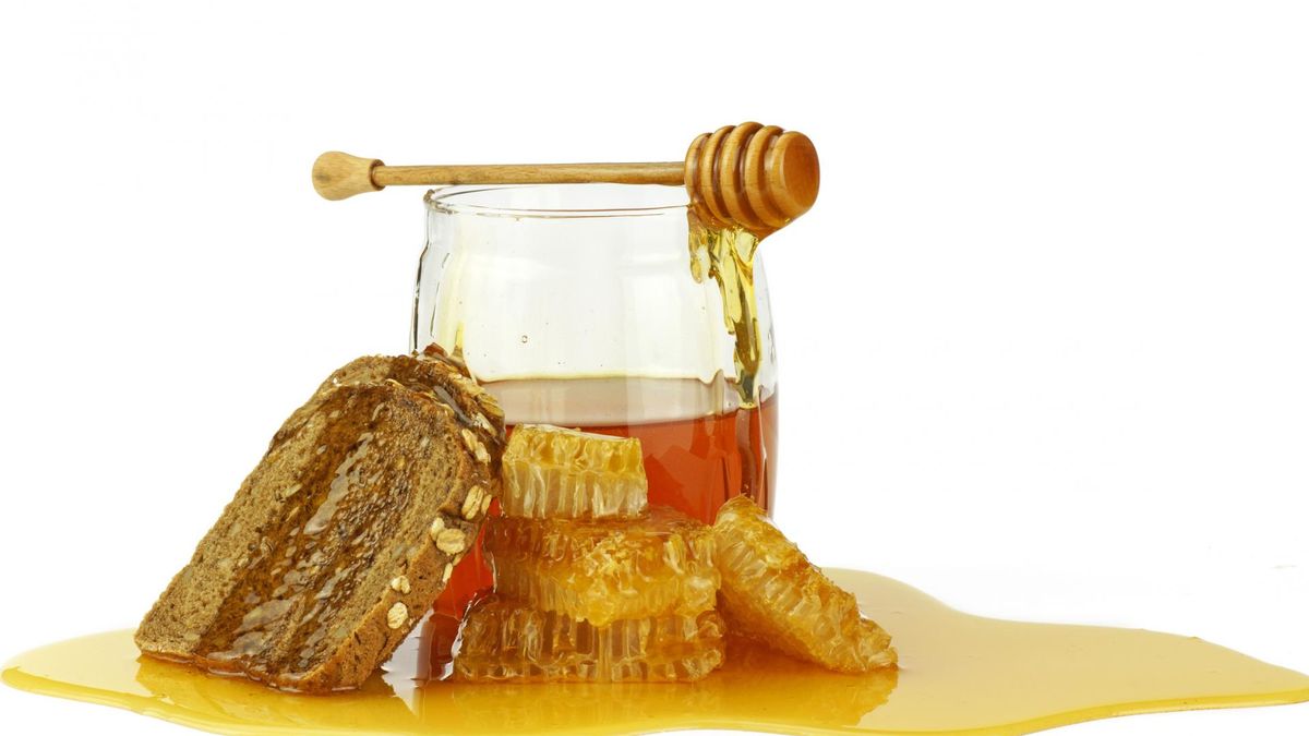 Sztuczny miód to syntetyczny słodki wyrób, który w rzeczywistości nie ma nic wspólnego z miodem kwiatowym