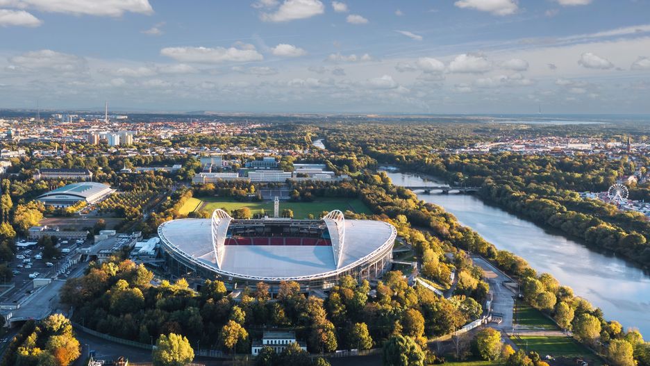 Stadion w Lipsku położony jest jedyni 2 km od centrum miasta