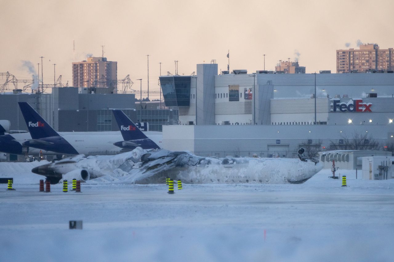 Delta flight flips on Toronto tarmac amid turbulent landing