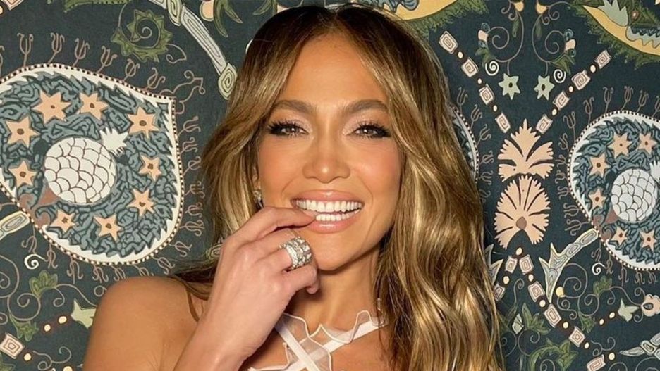 Jennifer Lopez pokazała się w nietypowej sukience 