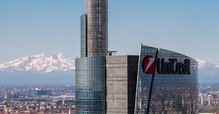 UniCredit idzie na zwarcie z Berlinem. Jest oferta za Commerzbank