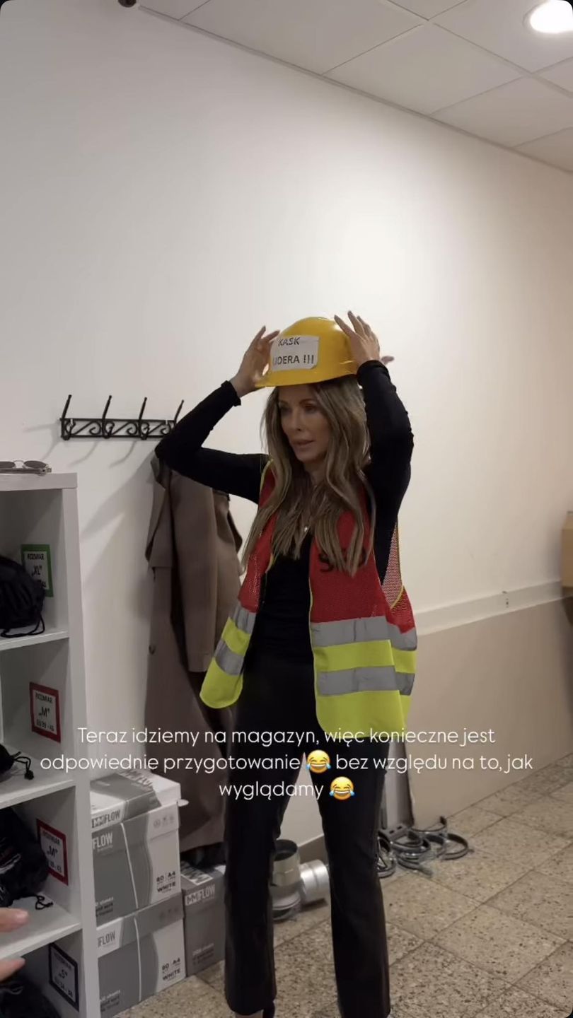 Małgorzata Rozenek dogląda zamówień klientów w magazynie