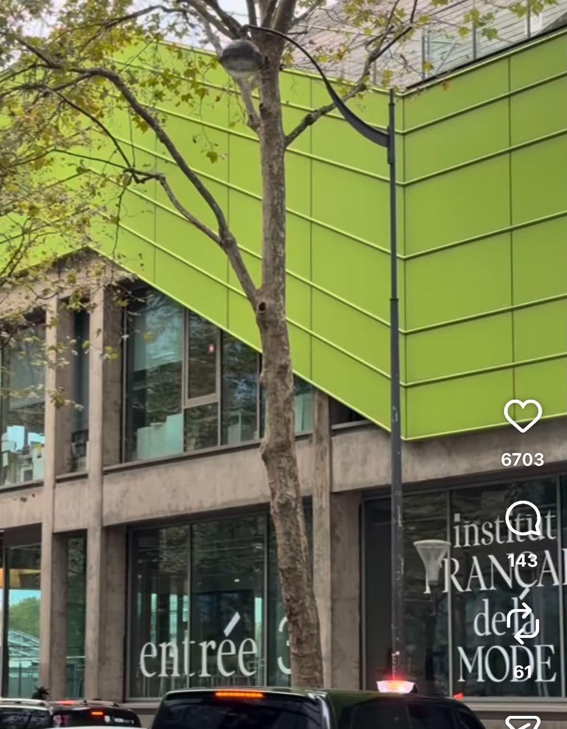  Institut Français de la Mode w Paryżu