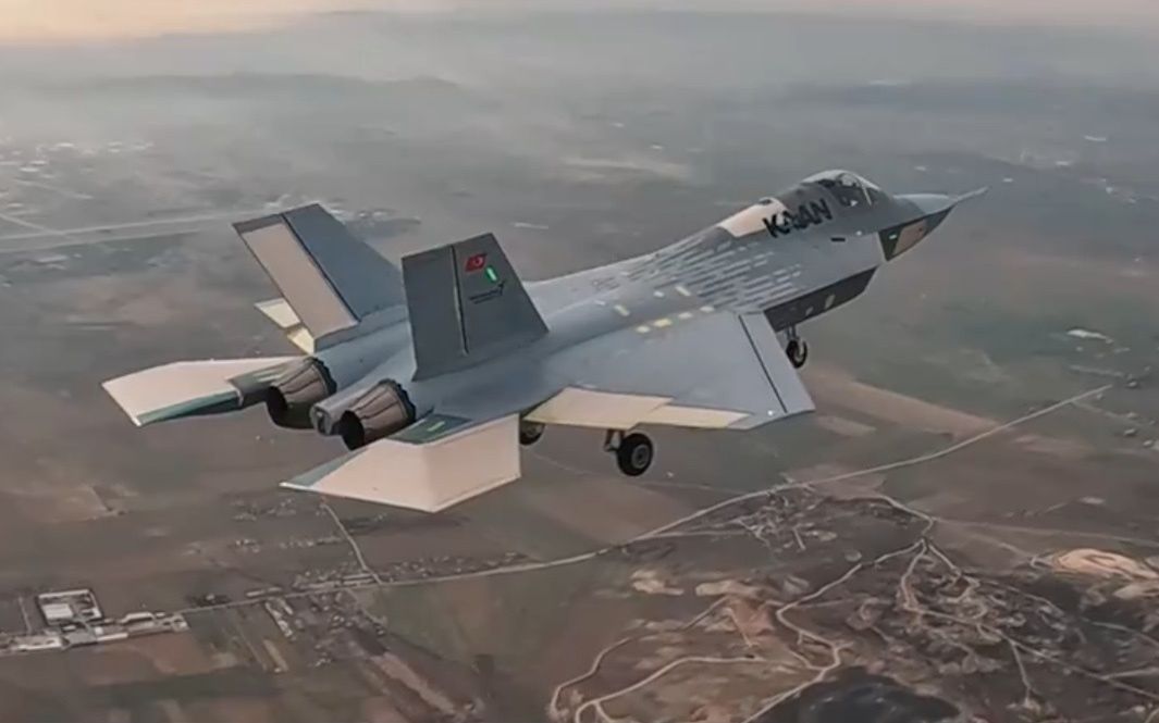 ANKARA, TURKIYE - FEBRUARY 21: (----EDITORIAL USE ONLY - MANDATORY CREDIT - 'TURKISH DEFENCE INDUSTRY AGENCY - HANDOUT' - NO MARKETING NO ADVERTISING CAMPAIGNS - DISTRIBUTED AS A SERVICE TO CLIENTS----) A screen grab captured from a video shared by Haluk Gorgun, President of Defense Industries in his social media accounts shows Turkish fighter jet KAAN conducting maiden flight in Ankara, Turkiye on February 21, 2024. (Photo by Turkish Defence Industry Agency/Anadolu via Getty Images)