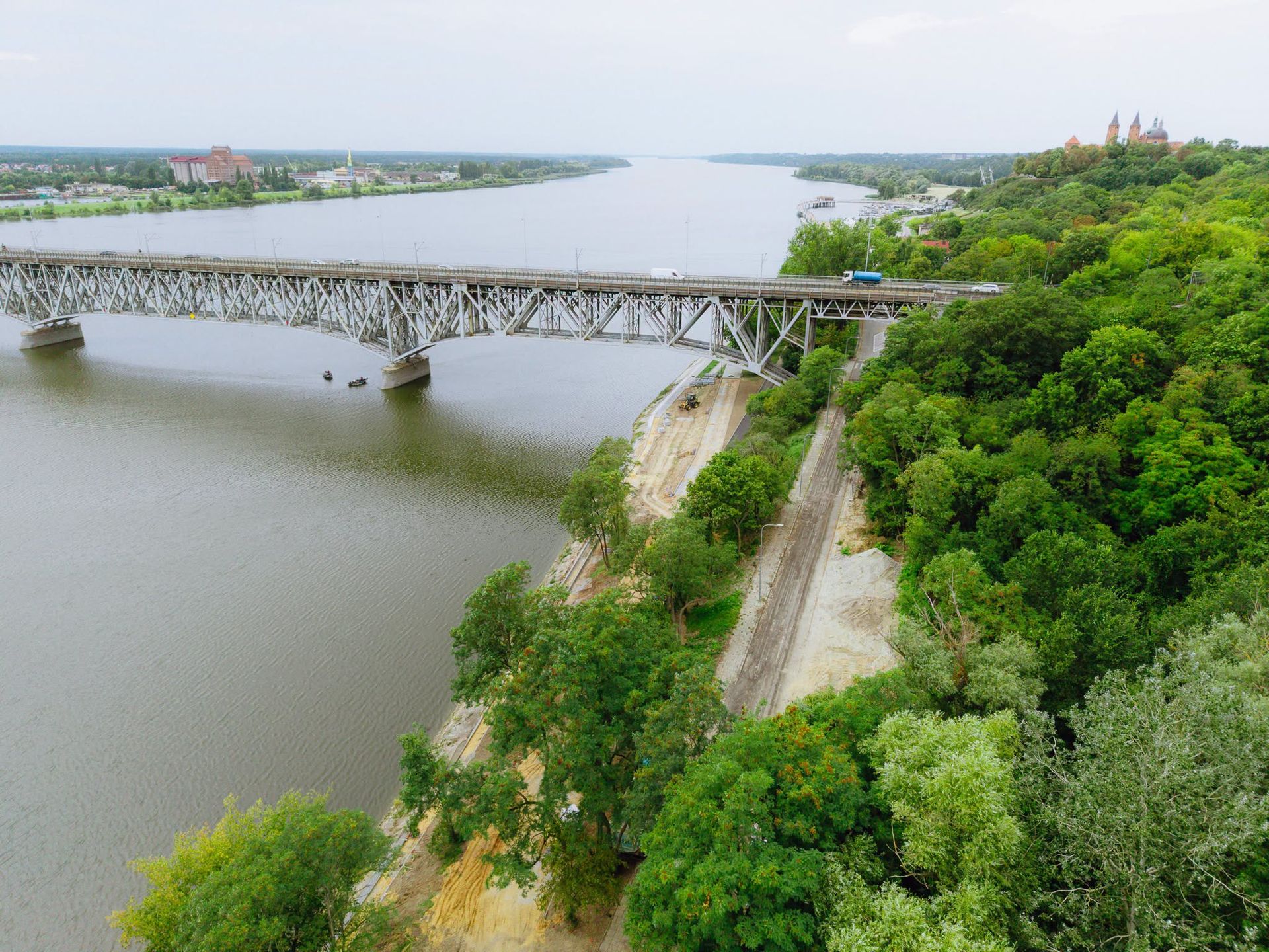 Prace na Bulwarach Wiślanych w Płocku 