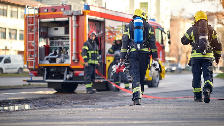 strażacy pomyślnie zakończyli akcję gaśniczą