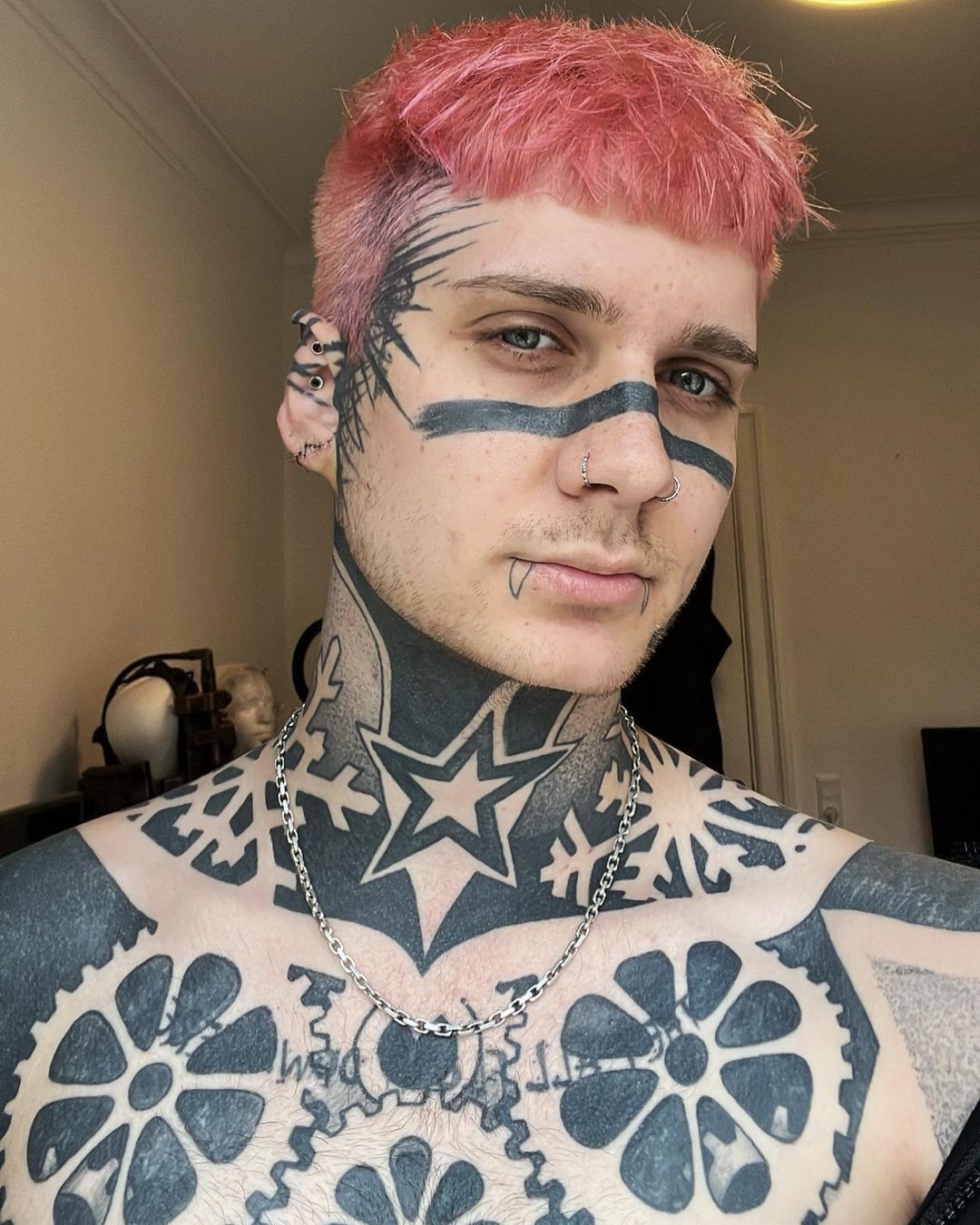 Wydał FORTUNĘ, by wyróżniać się z tłumu