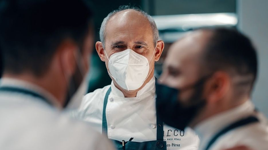 Paco Perez i Wojciech Modest Amaro przygotowali razem kolację w gdańskiej restauracji Arco