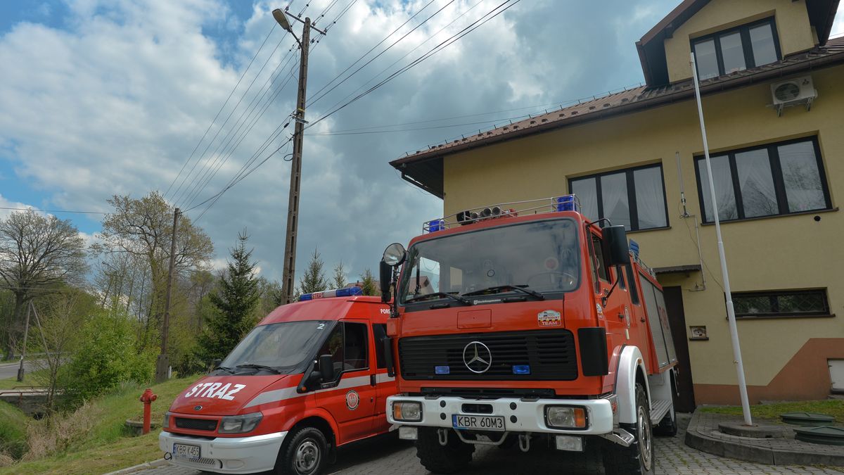 Za najwyższą frekwencję w wyborach gminy mogły "zgarnąć" wóz bojowy. Szkoda tylko, że nie ma nim kto jeździć