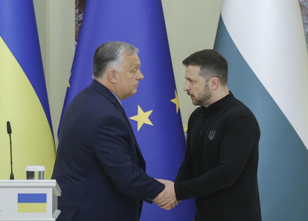 Orban in Kyiv. "I suggested a strategy to the president"