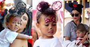 Kim i Kanye z córką w Disneylandzie! (ZDJĘCIA)