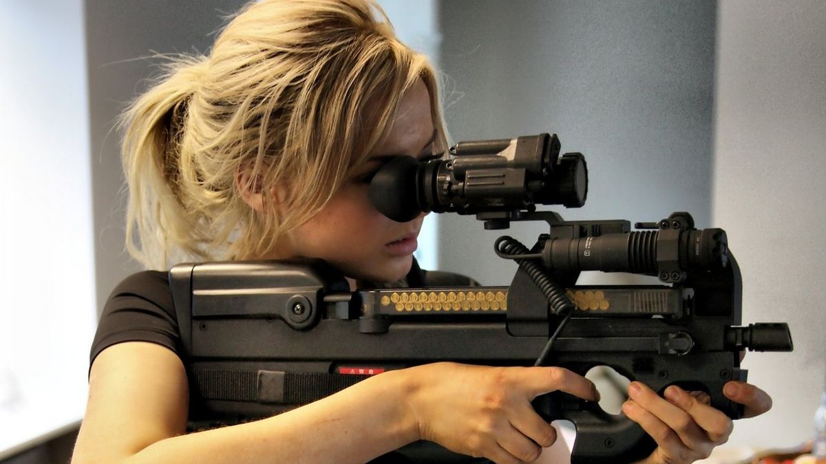 15 najdziwniejszych broni palnych. Pistolet kosmonautów, karabin na Turków i inne 1