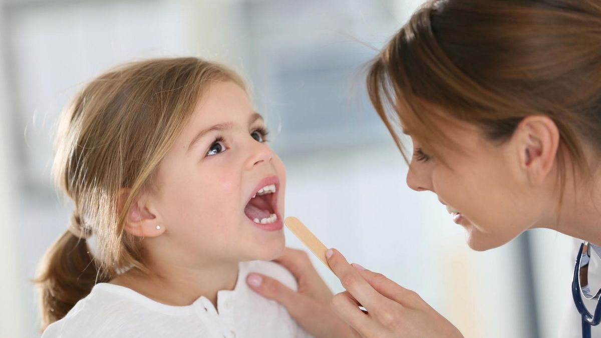 Leczenie krztuśca polega na podawaniu antybiotyków