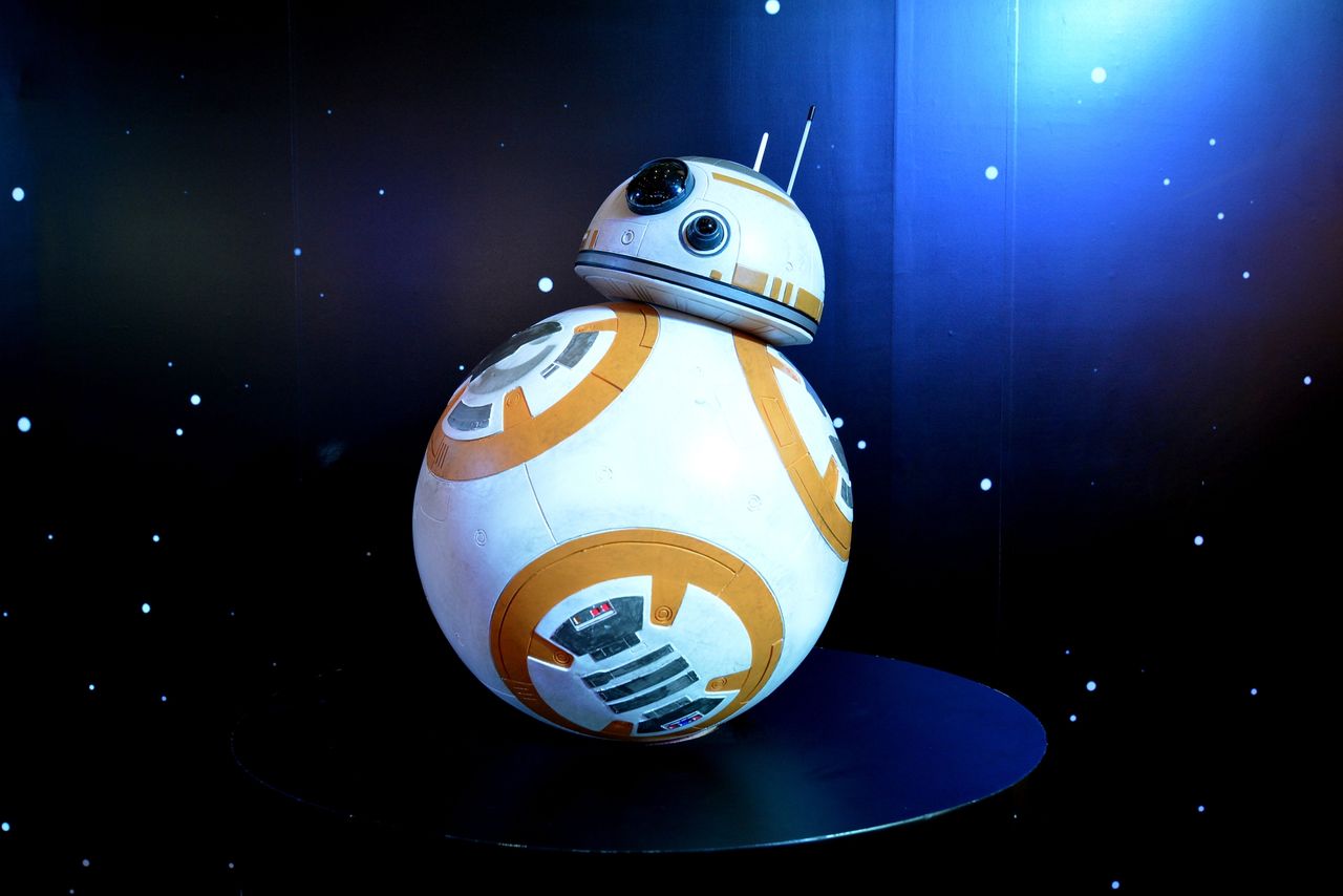 TechFlash - naturalnej wielkości BB-8. Marzenie fanów Gwiezdnych Wojen spełnione!