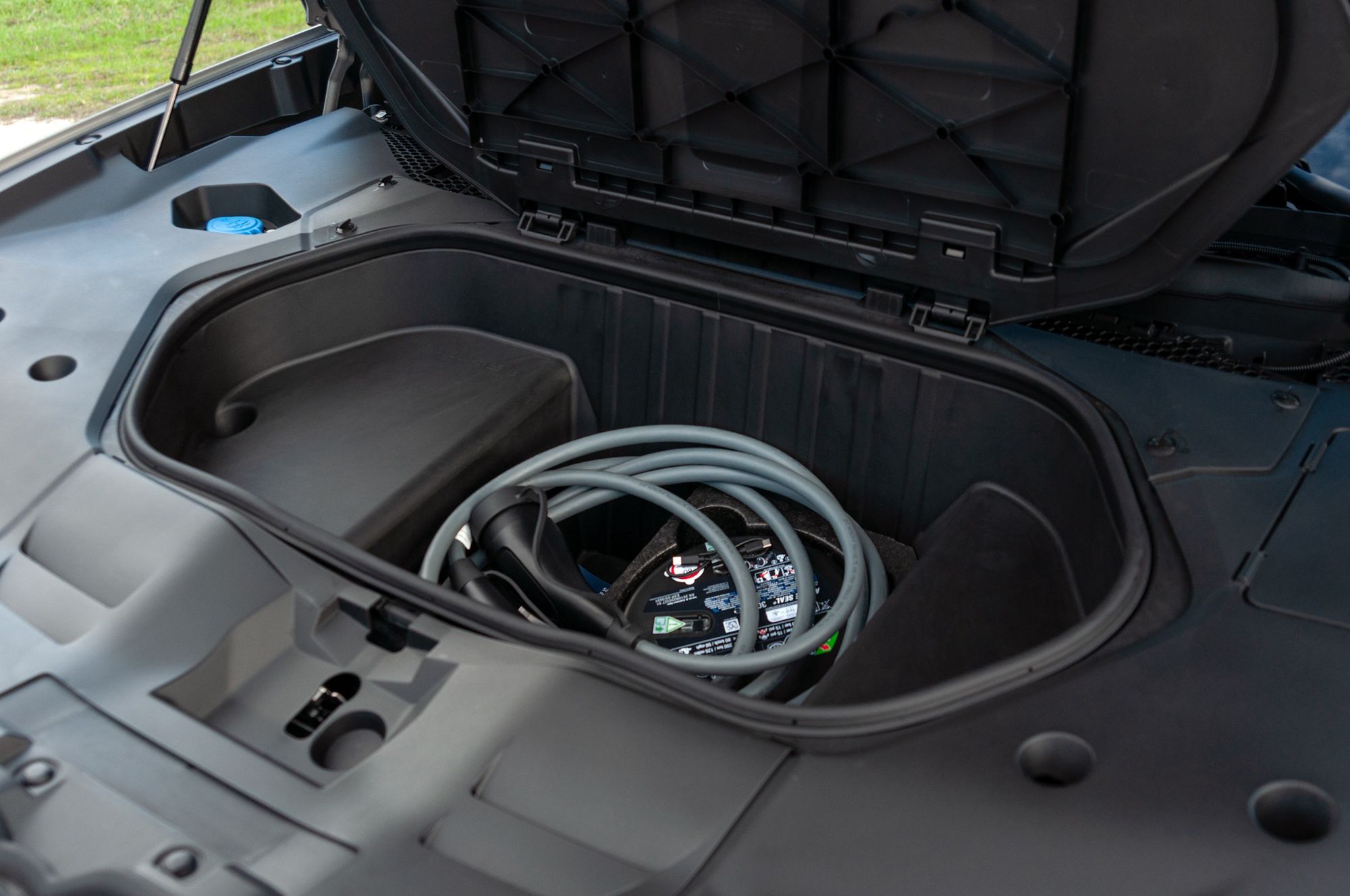 BMW iX3 50 xDrive (2025) - wnętrze