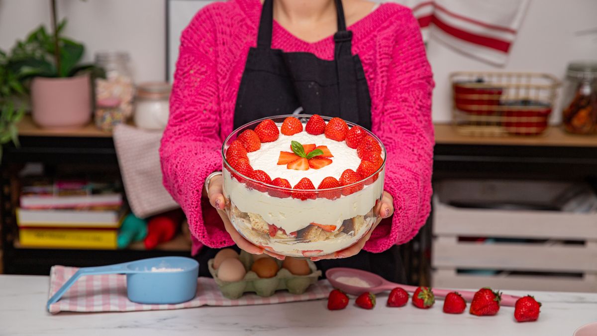 Niebiańsko ciasto z truskawkami - Pyszności