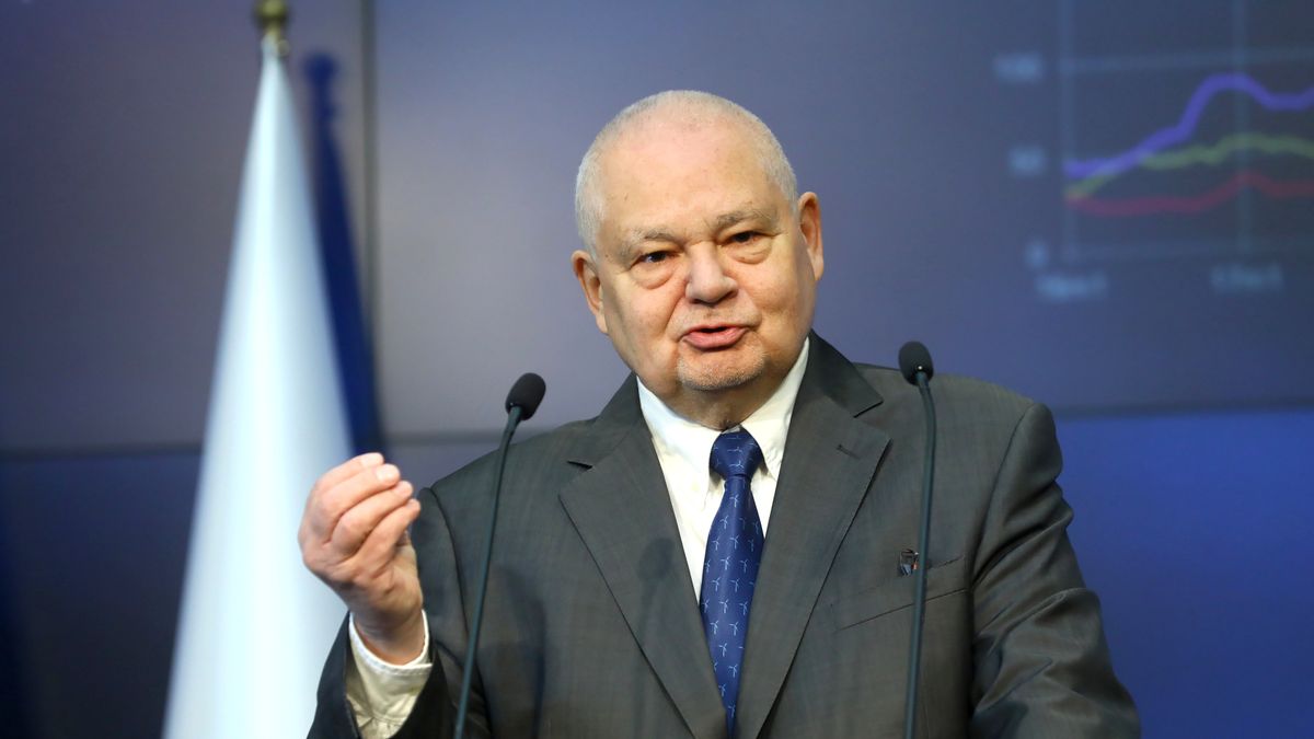 Adam Glapi�ski
Warszawa, 08.09.2022. Prezes Narodowego Banku Polskiego Adam Glapi�ski podczas konferencji prasowej w siedzibie NBP w Warszawie, 8 bm. Konferencja dot. oceny bie��cej sytuacji ekonomicznej w Polsce. (jm) PAP/Rafa� Guz
Rafa� Guz
ekonomia, konferencja, prasowa, dla medi�w, finanse, gospodarka, NBP, podwy�ka st�p procentowych, rada polityki pieni�nej, polityka pieni�na