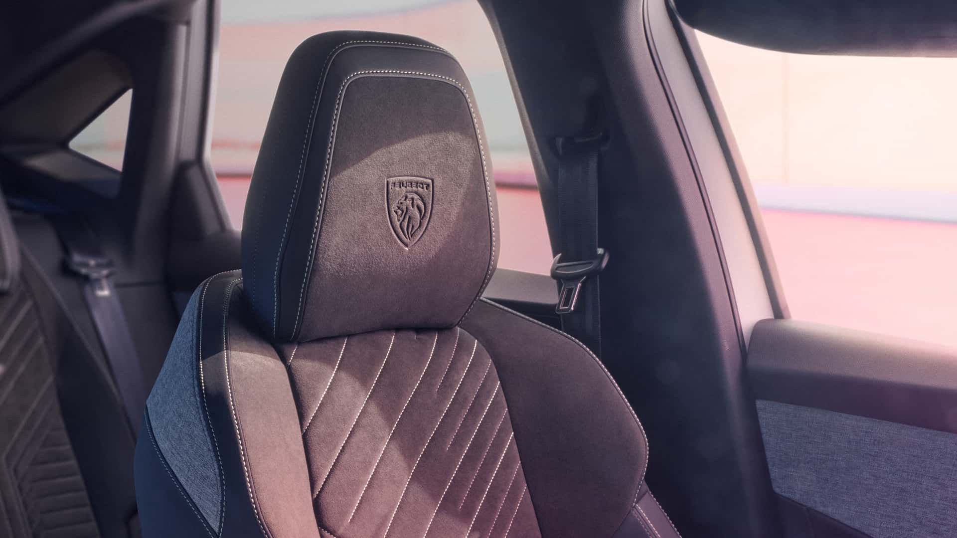 Nowy Peugeot E-3008