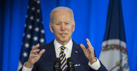 Biden apeluje do obywateli USA, by natychmiast wyjeżdżali z Ukrainy