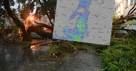 Do Polski nadciągają burze z gradem. Będzie niebezpiecznie