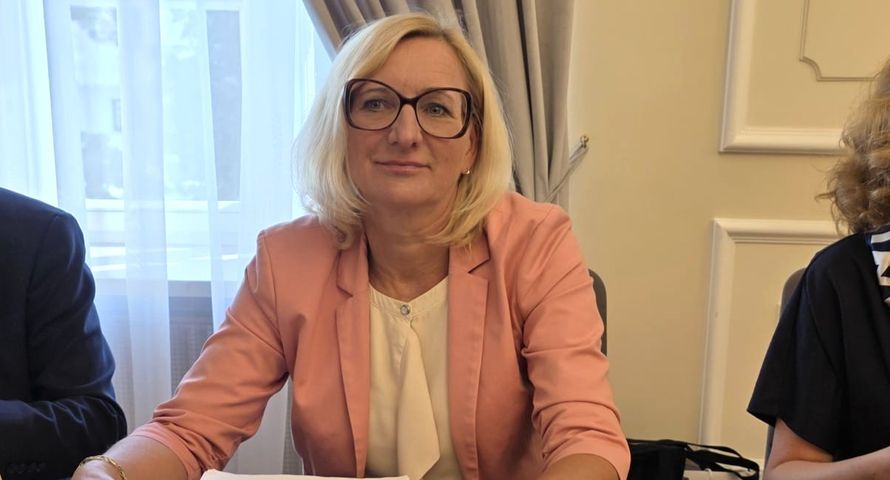 Szefowa KRRiT: Niezależny regulator nie ma obowiązku zadowalać polityków