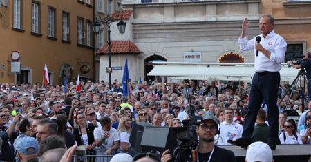 Wiec z Tuskiem. Wiemy, jaka frekwencja w Warszawie