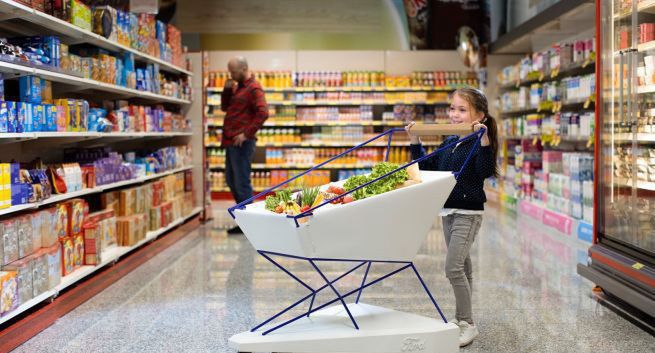 „Self-Braking Trolley” - Ford stworzył samodzielnie hamujący sklepowy wózek (wideo)