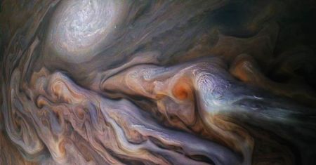 Dziwne burze na Jowiszu. NASA pokazuje niesamowitą symulację [Wideo]
