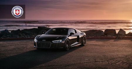 Audi R8 V10 na felgach HRE