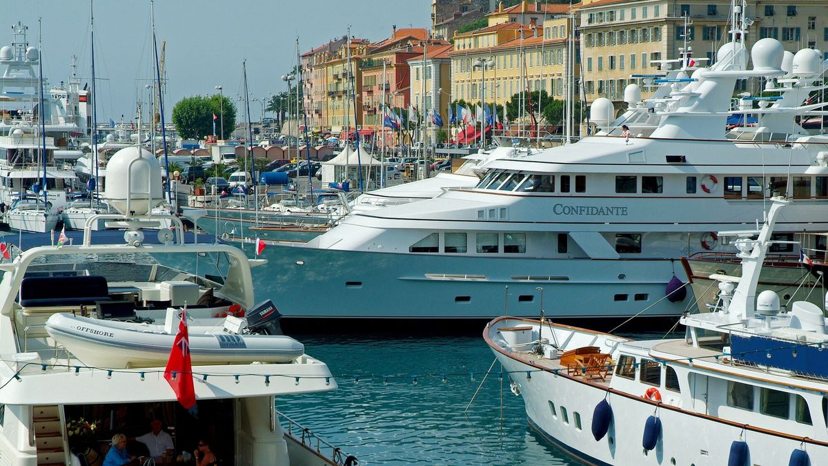 Turystyka i podr�?e WoSz
PHOTO: WOJTEK SZWEJ / EAST NEWS    NICEA  NICE    FRANCJA  FRANCE    PORT  LODZIE  BOATS  YACHT
WOJTEK SZWEJ