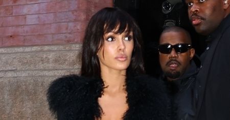 Bianca Censori paraduje w body z ULTRAGŁĘBOKIM dekoltem