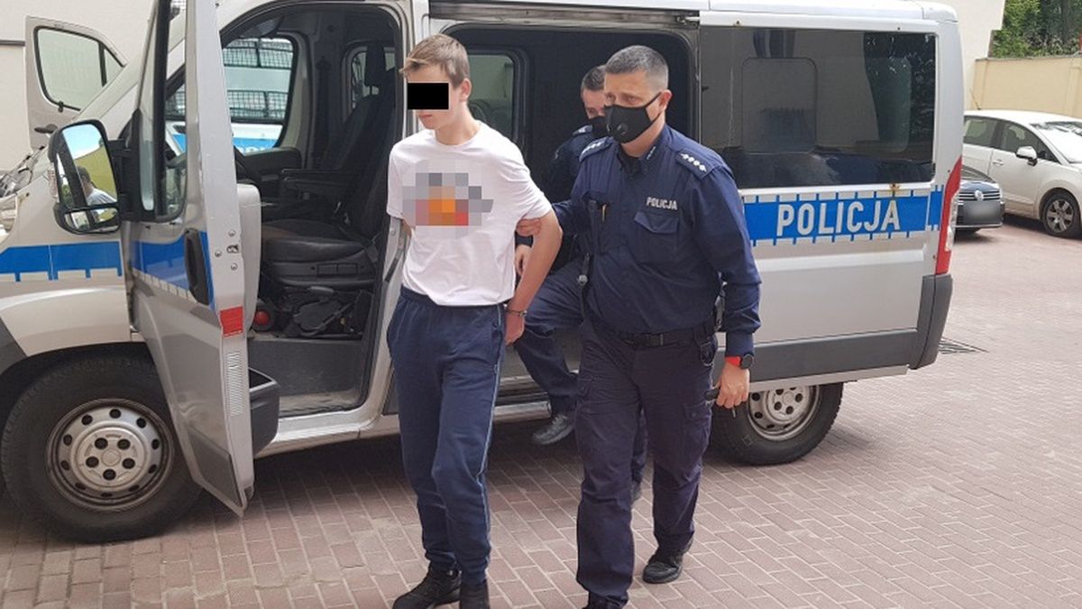 Brutalny atak w publicznej toalecie w centrum Warszawy.