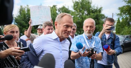 Tusk drwi z Morawieckiego. "Podjął heroiczny bój ze skażeniem Odry"