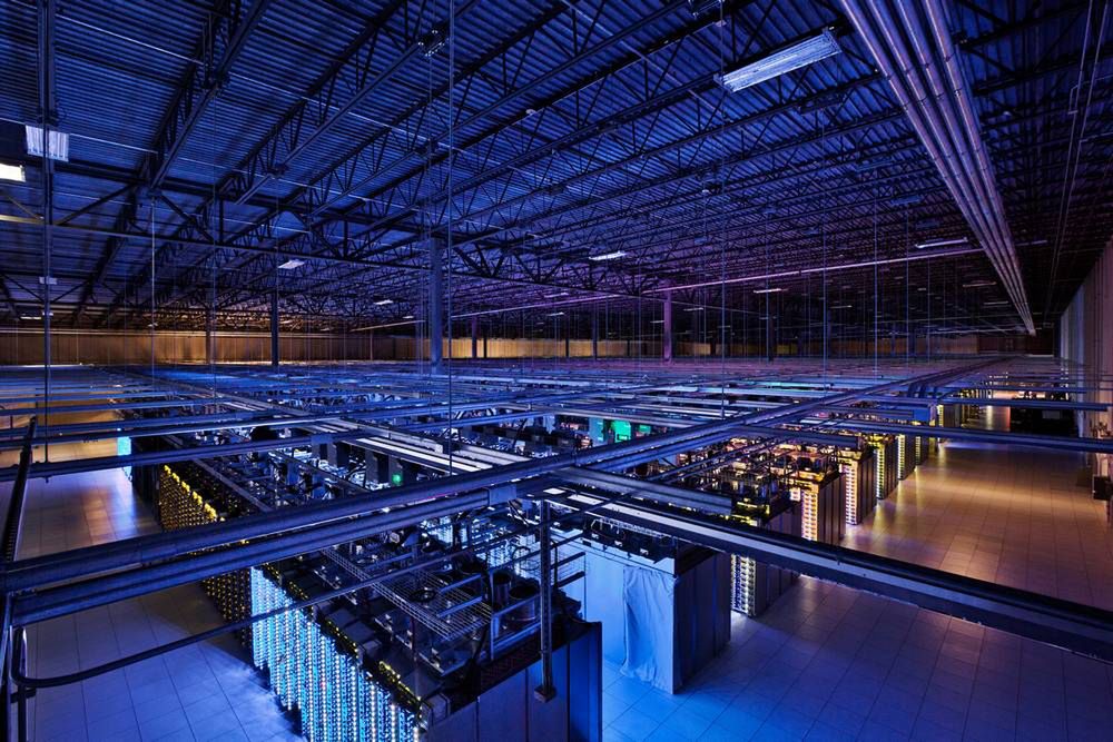 Google gra w zielone (technologie) i pokazuje fantastyczne zdjęcia data center 3