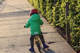 Dlaczego kobiety rodzą mniej dzieci? Oto trzy główne powody