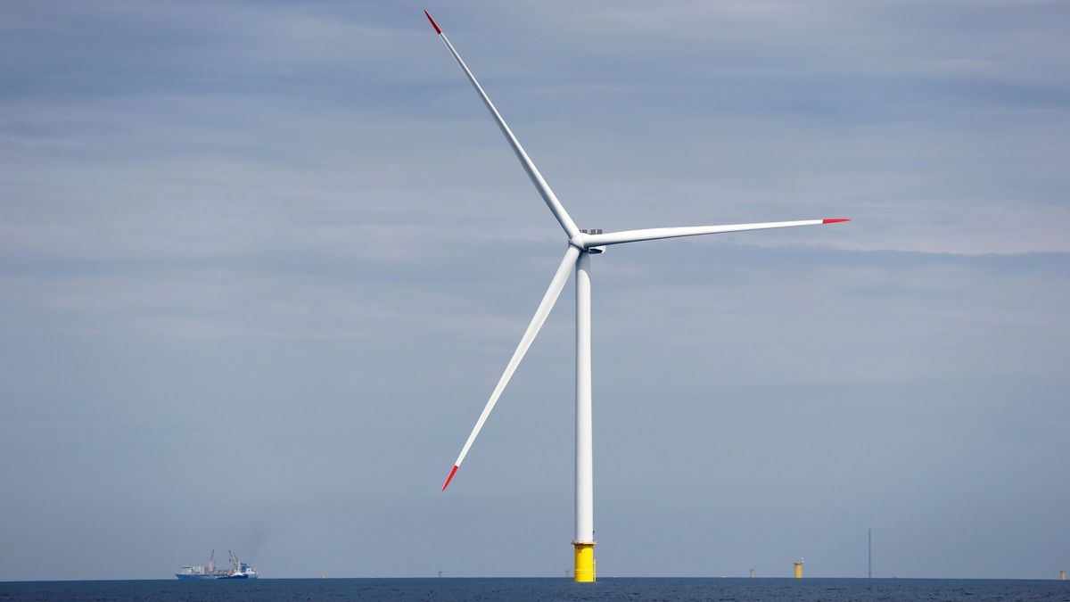 Budowa morskiej farmy wiatrowej
w okolicach Łeby