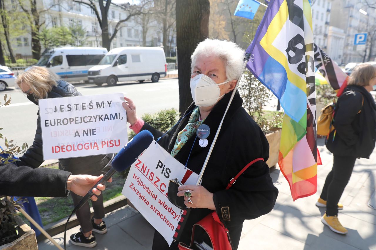 W demonstracji uczestniczyły Polskie Babcie