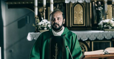 Gorzkie słowa Jakubika o księżach. Podjął temat pedofilii w Kościele