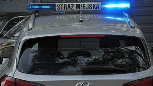 Warszawa: Wybiegła na ulicę w środku nocy. Interweniowały służby
