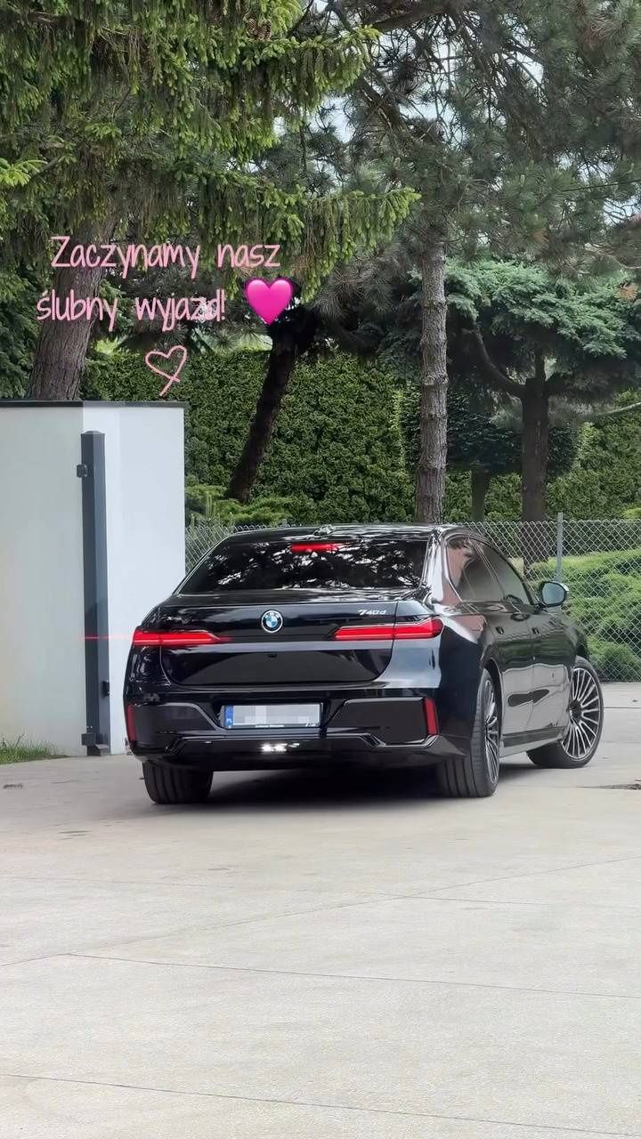 Podróż Klaudii Halejcio i Oskara Wojciechowskiego na ich wesele