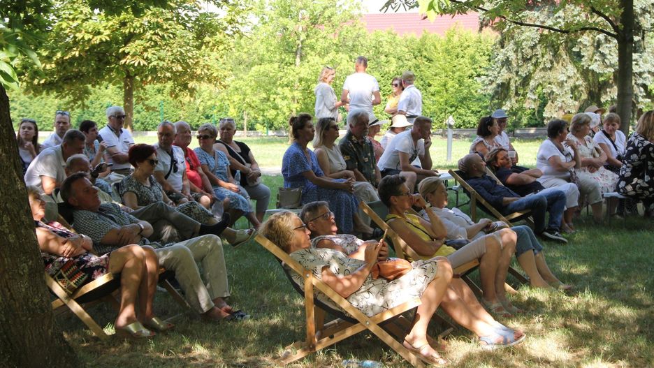 Niedziela u Niechciców